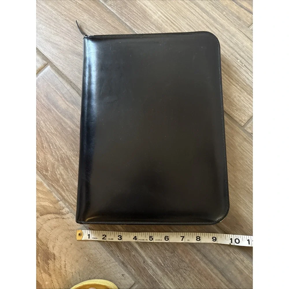 Vintage Black Leather Trim Lg Gold Zipper Portfolio Notepad Planner Portuguese?